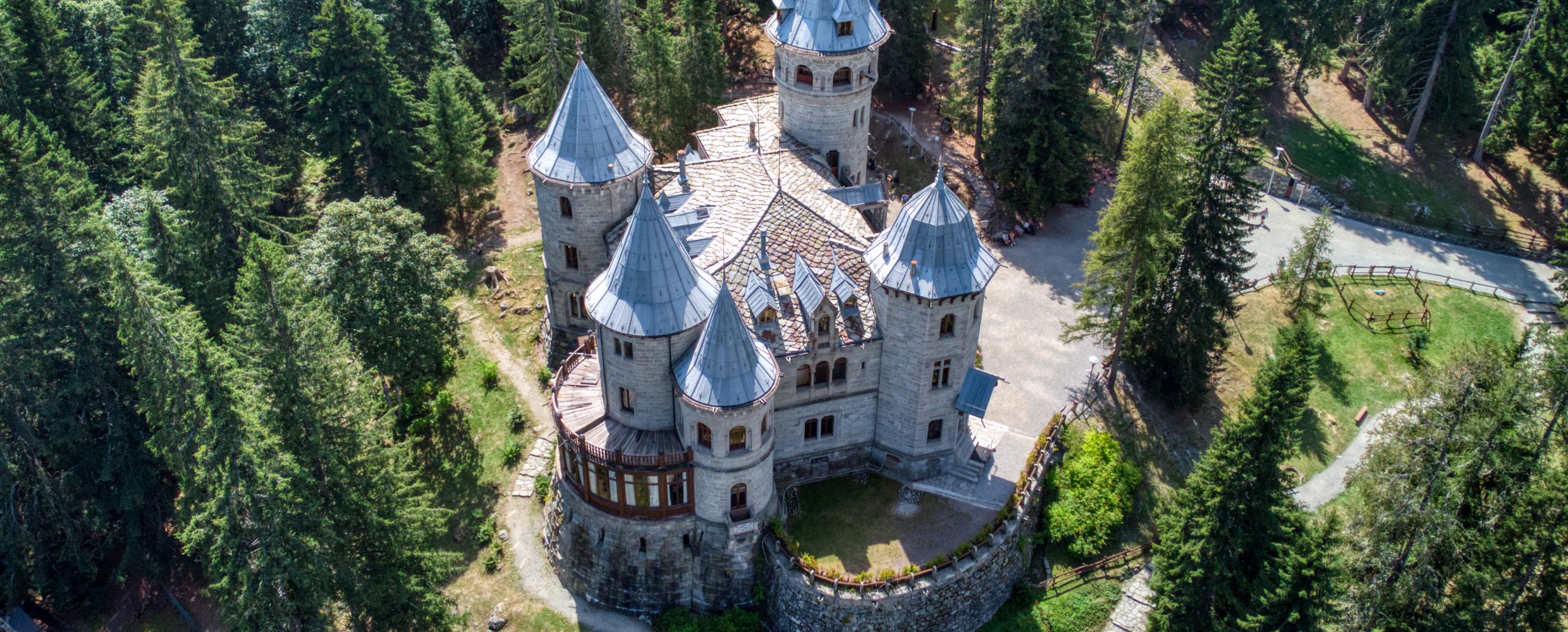 Castel Savoia - Gressoney-Saint-Jean